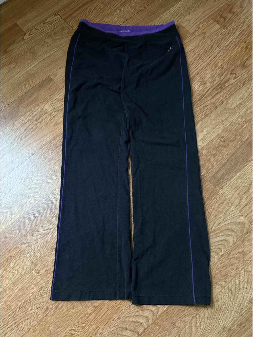 danskin women's black and purple yoga  sweatpants size medium